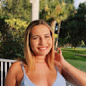 Meet your Posher, Bella